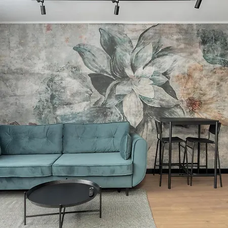 Spacious Apartment In A Quiet Area Of Poznan By Noclegi Renters Exterior photo