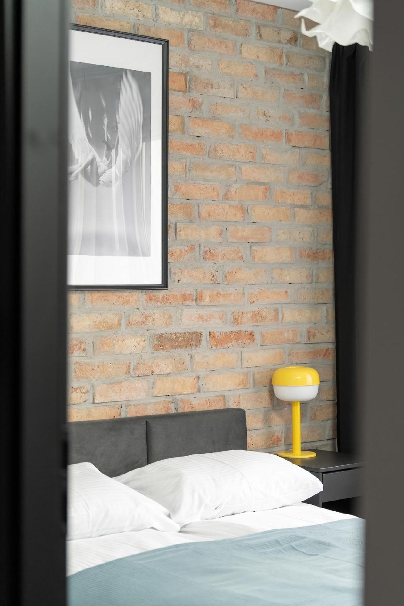 Apartament Spacious In A Quiet Area Of By Renters Poznań